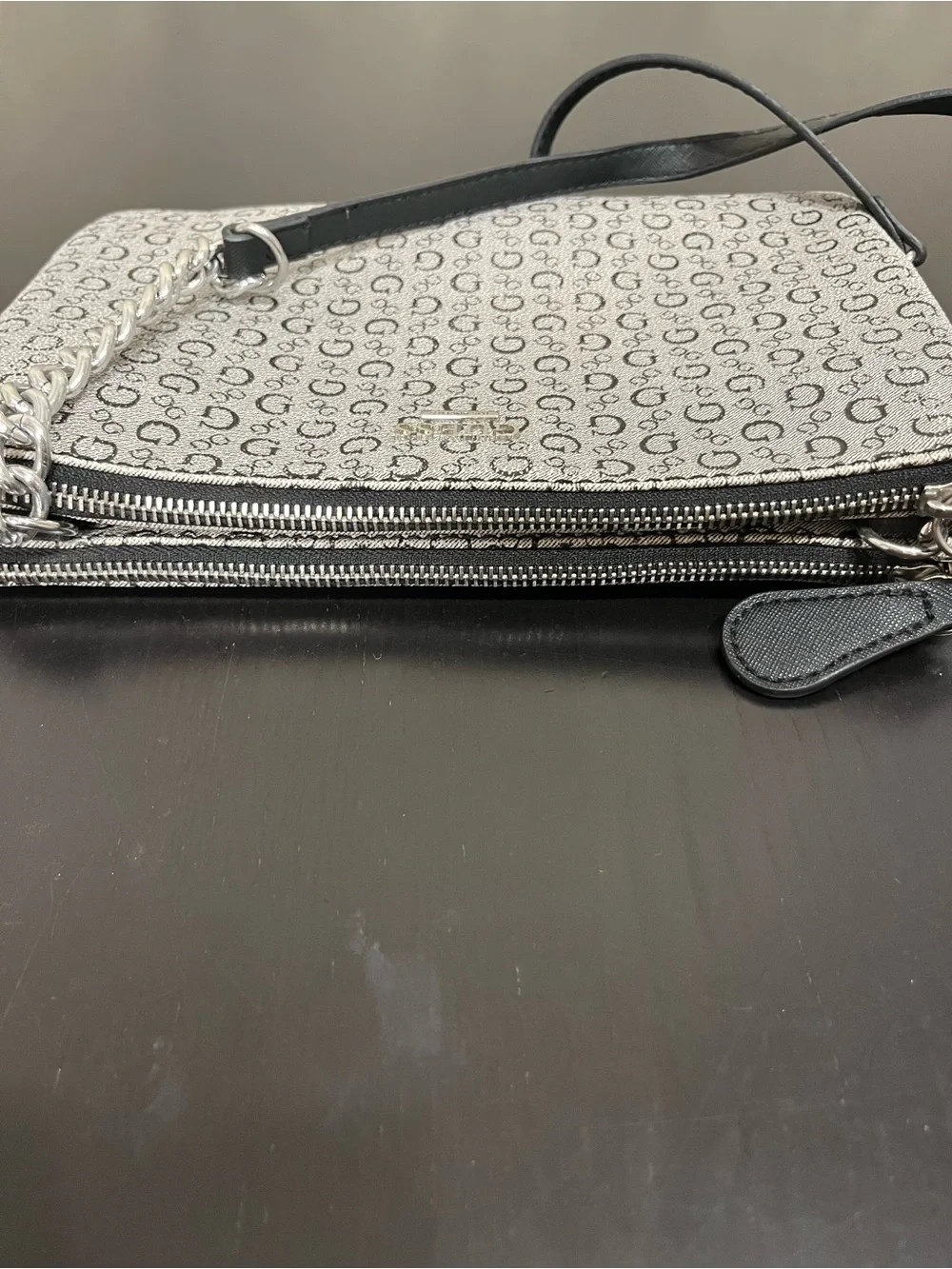 Guess Los Angeles black/grey Logo sling double zip purse shoulder crossbody